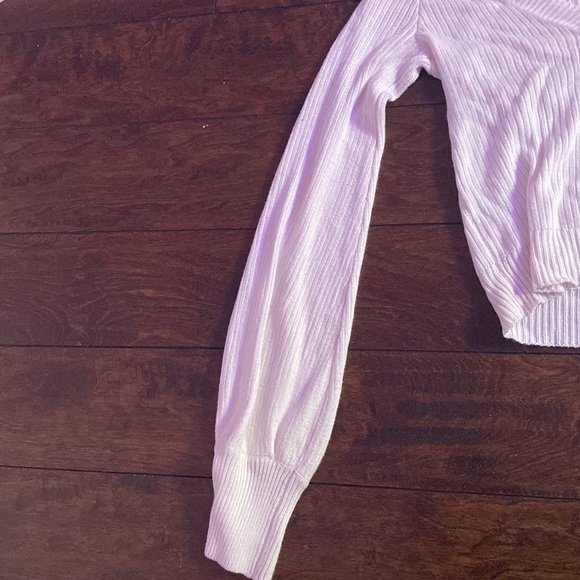 White Cropped Knit Top - Picture 3 of 3